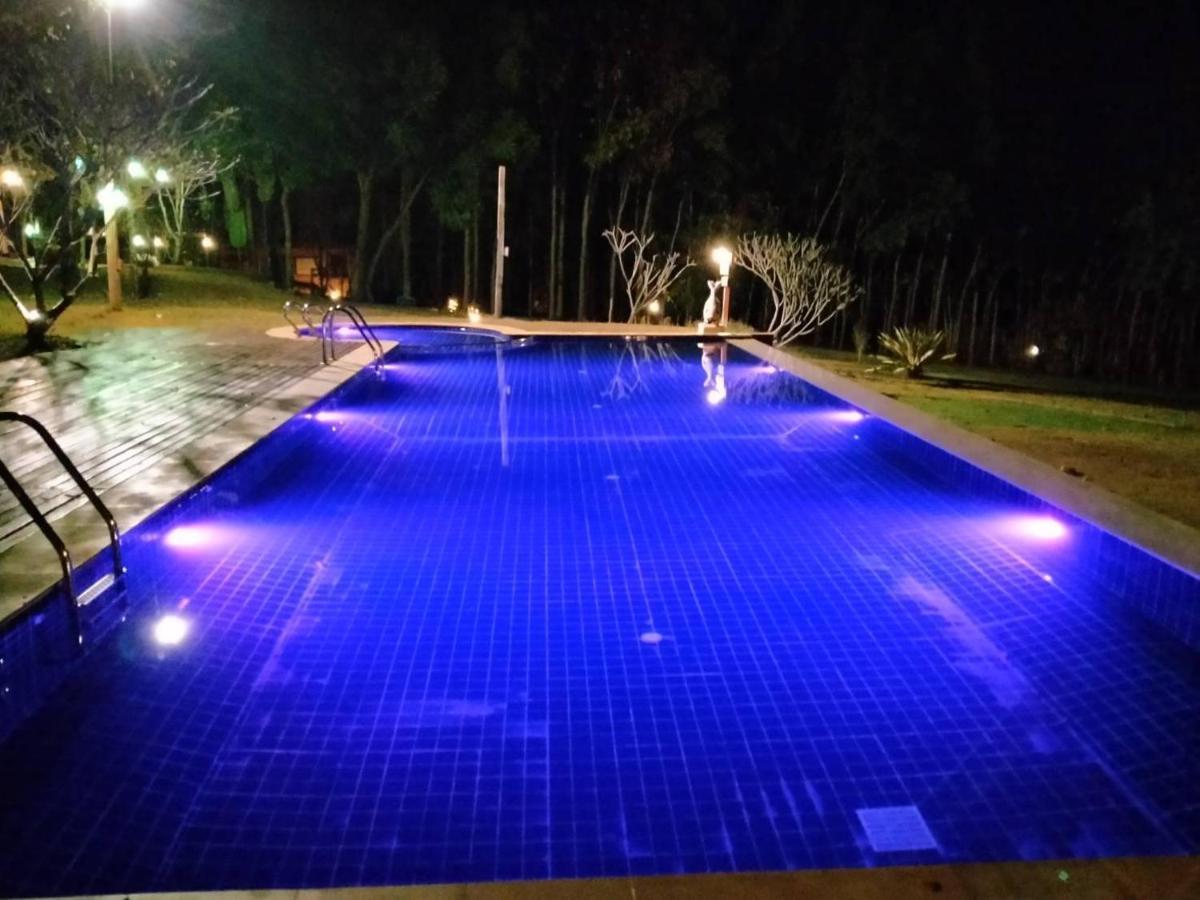 Baanwangnamkeaw Lodge Ban Hin Dat  Екстер'єр фото